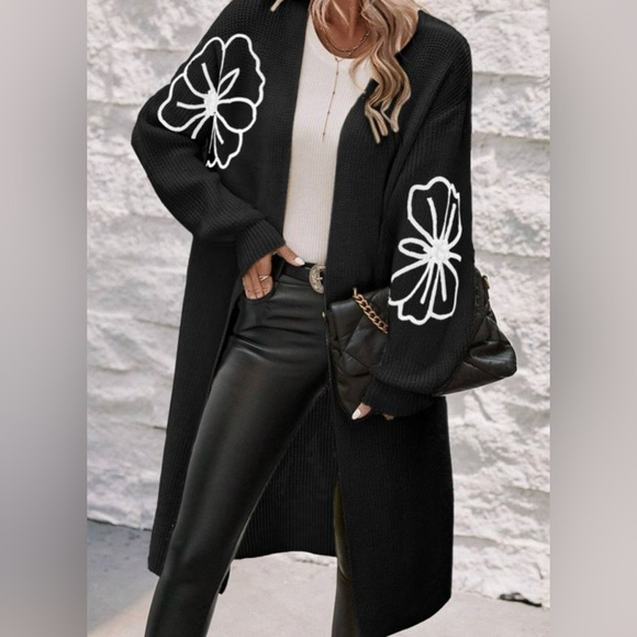 Black Floral Women's Sweater Cardigan